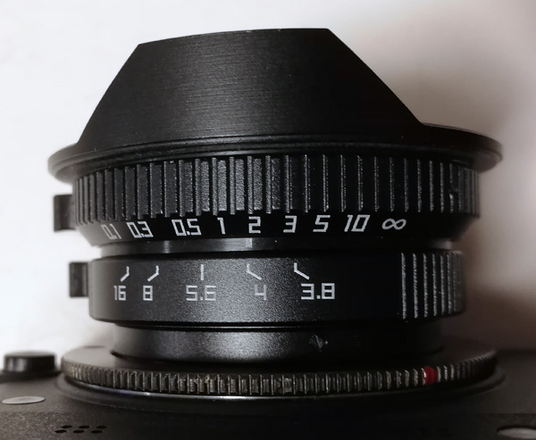 中国製8mm F3.8 魚眼レンズ + ロシア製Gfotoのチップ付きCマウント-Nikon1マウントアダプター