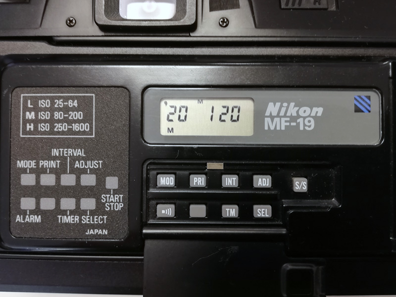 Nikon F-301用データバックMF-19（初期型）